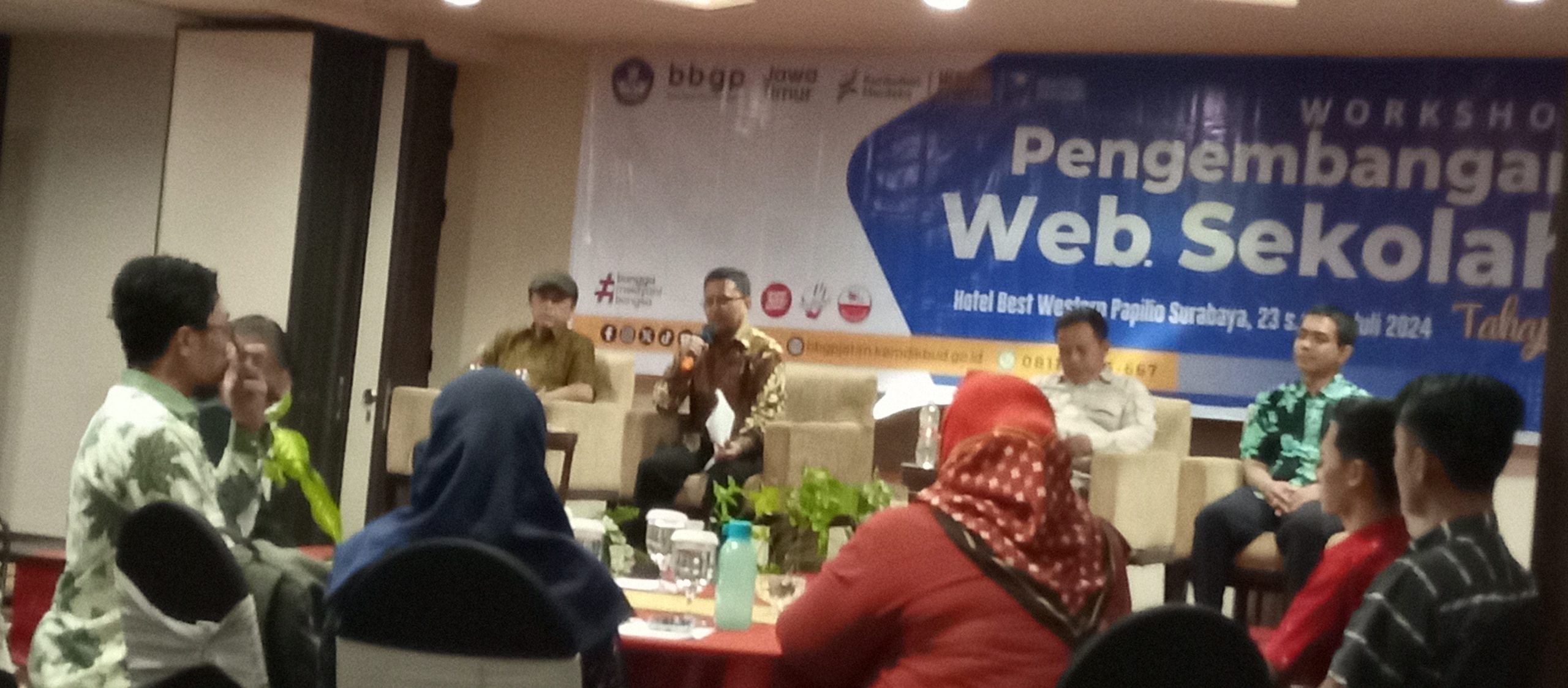 Workshop Pengelolaan Website Sekolah BBGP Jawa Timur